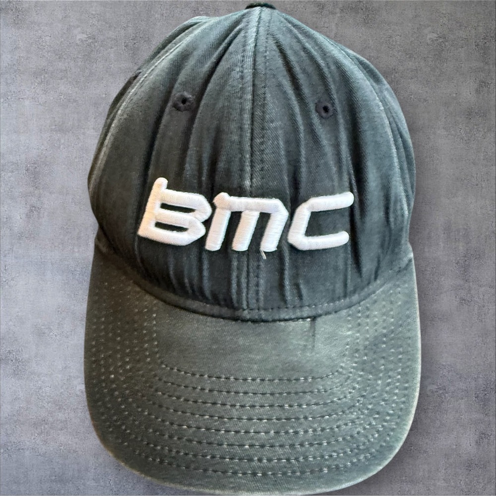 47 Brand BMC Cycling Hat Stretch Fit Gray Swiss Racing Bike Gear Technology